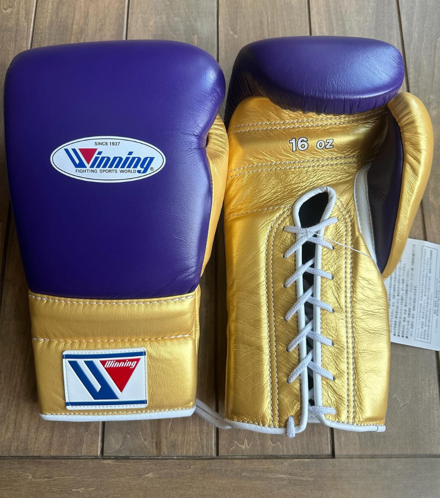Durable Purple/Golden Winning Boxing Training Gloves/Gear for Fighters Focused on Power, Speed and Protection