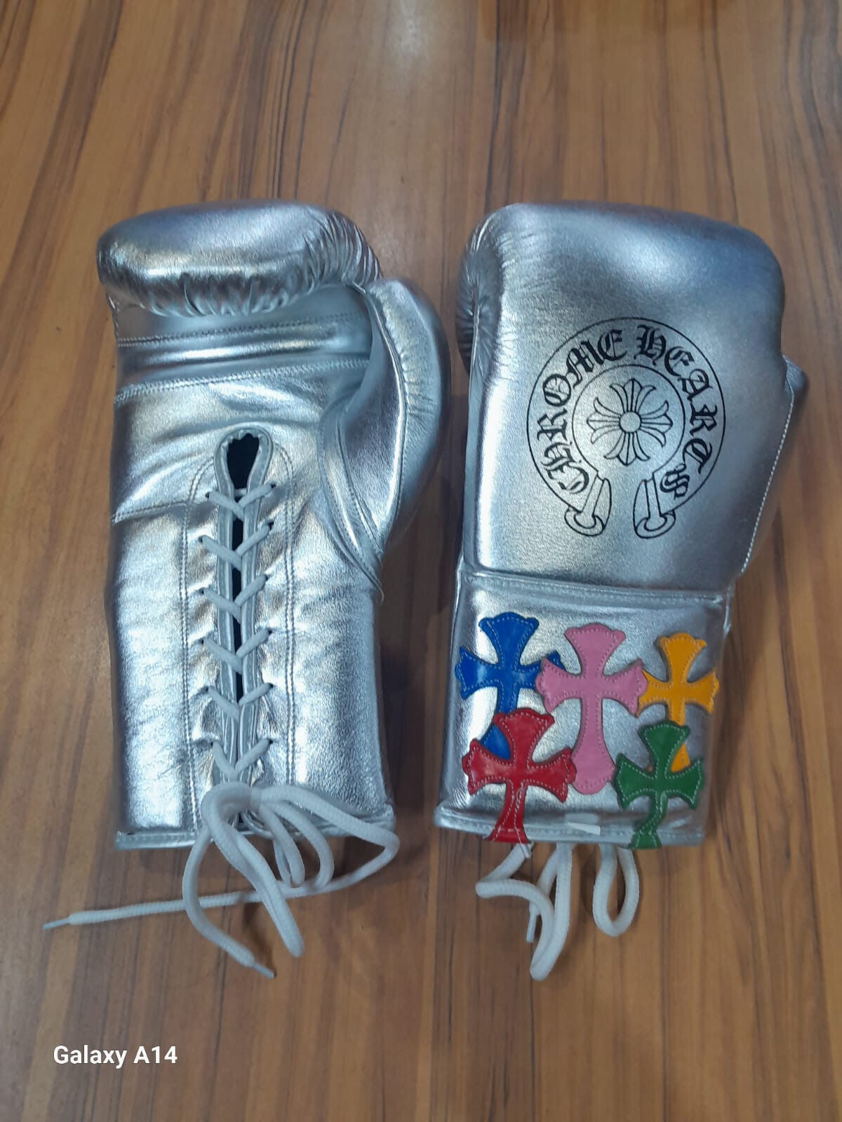 Best Deal on Professional Winning Boxing Gloves for Daily Training Sessions - Heart Chrome